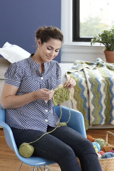 5 Podcasts on How to De-Stress & Get Motivated When Knitting & Crocheting