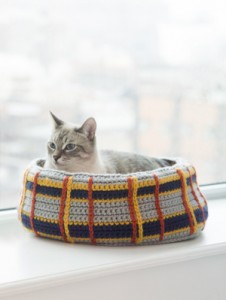 Curl-Up Cat Bed