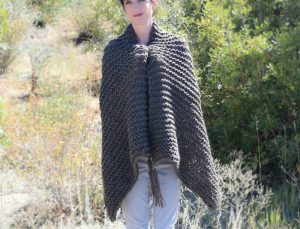 Big Beginner Blanket Scarf (Knit)