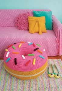 Giant Donut Floor Pouf (Crochet)