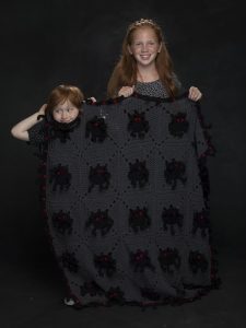 Spooky Spider Afghan (crochet)