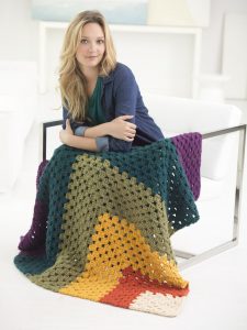 Corner Granny Afghan (Crochet)