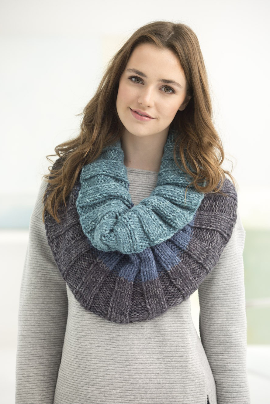 Wool-Ease® Tonal Patterns to Spoil Yourself | Lion Brand Notebook