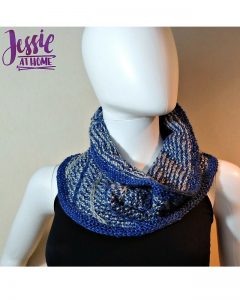 Shooting Stars Cowl (Knit)