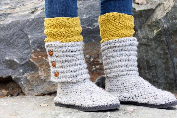 crochet-boots-on