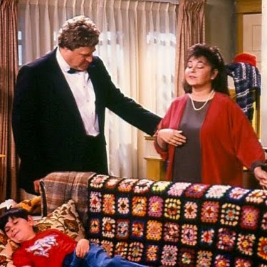 Roseanne is back & so is her iconic afghan!