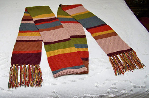 Doctor Who S12 Scarf Crochet