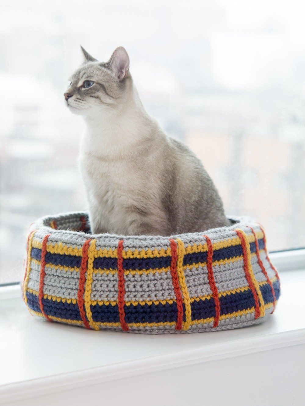 Curl-Up Kitty Cat Bed Crochet