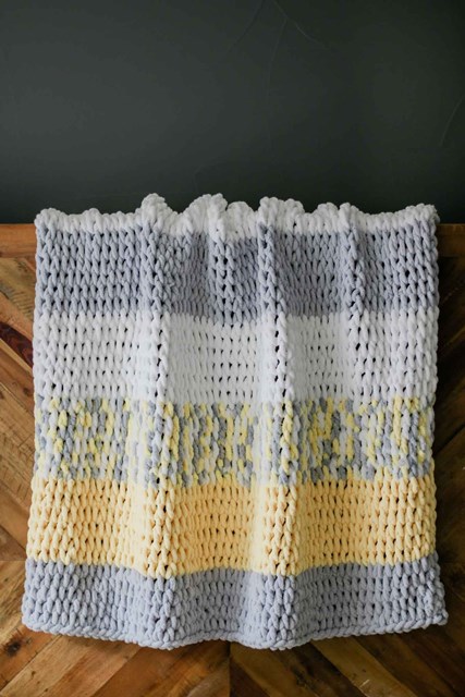 Twisted Rope Blanket (Knit Kit)