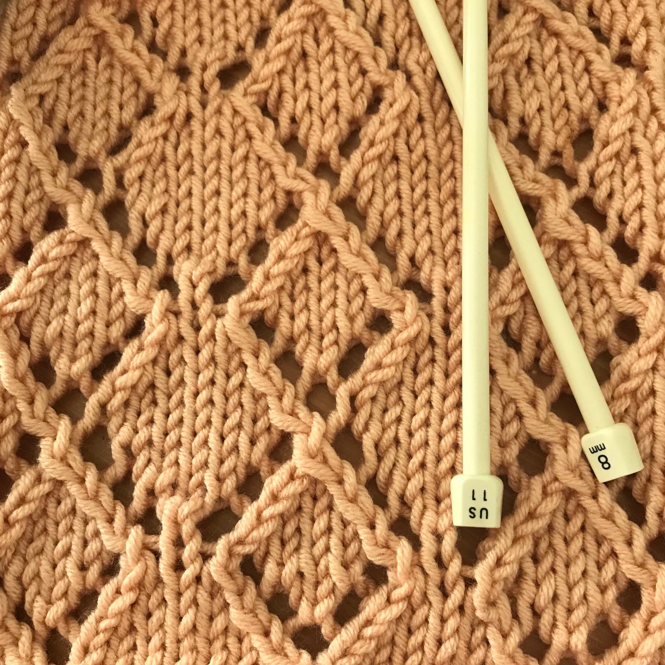 Womens Oversize Diamond Stitch Sweater Knitting Pattern - A/W -  Intermediate - (6266-35)