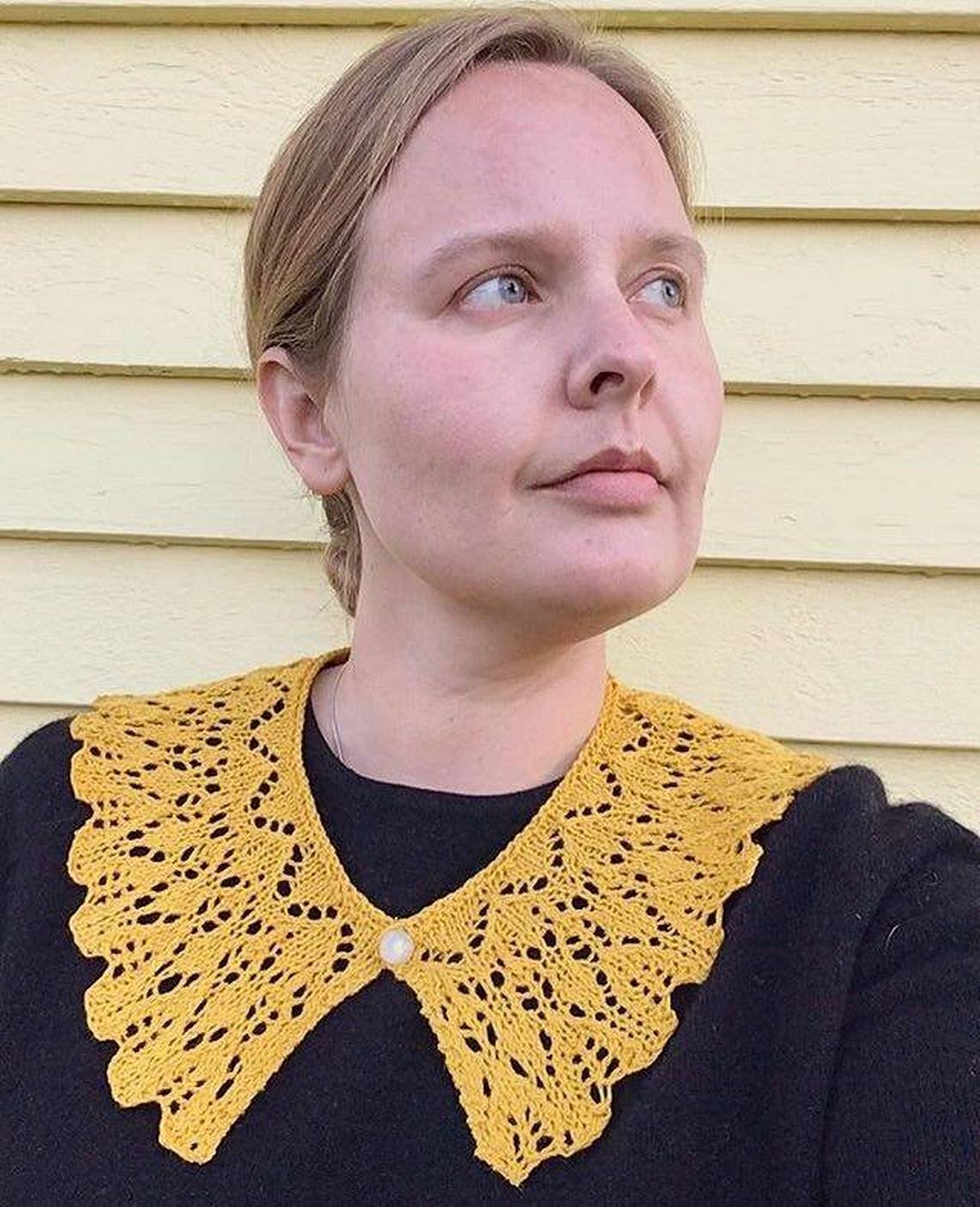 Gold Lace Collar Knit